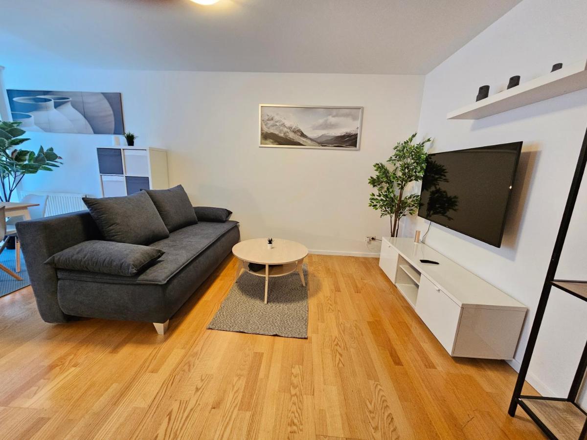 City Oasis With Brand-New Kitchen 1Br Apartment Wina Bagian luar foto